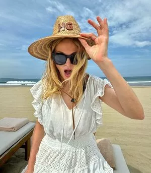 Heather Graham #8fLenSsMfa