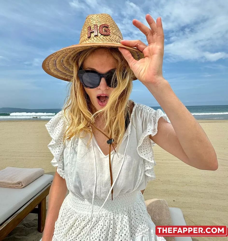 Heather Graham  Onlyfans Leaked Nude Image #8fLenSsMfa