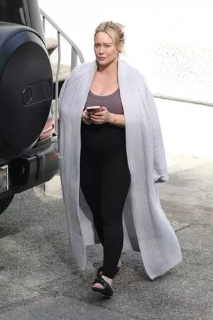 Hilary Duff #fwoLt7bc7n