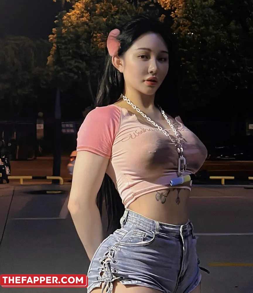 Hitomi Songyuxin  Onlyfans Leaked Nude Image #8jYm2F2Elk