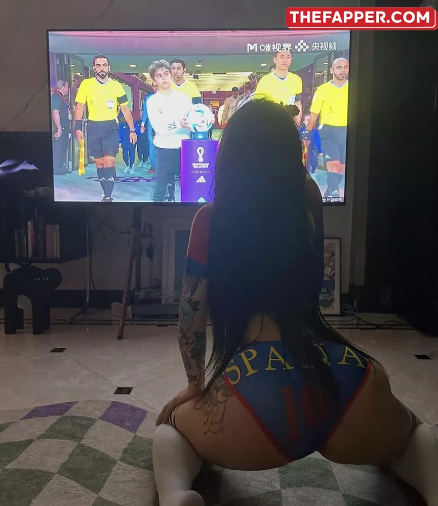 Hitomi Songyuxin  Onlyfans Leaked Nude Image #B4veO75HMt