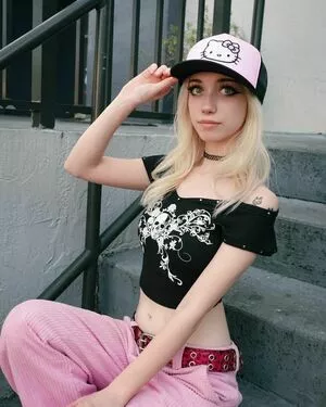 Iluvmeww Onlyfans Leaked Nude Image #7kzbwLEVzS