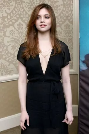 India Eisley #X5x5Qrr74r