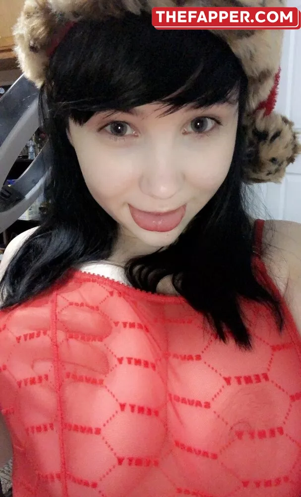Invadernoodles  Onlyfans Leaked Nude Image #CIKA3jG097