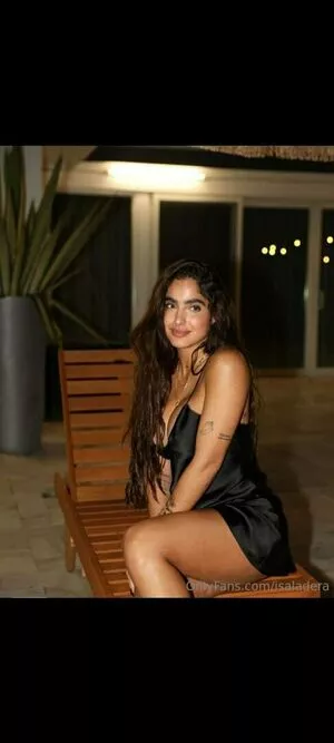 Isabella Ladera #rMF5Z6OVAv