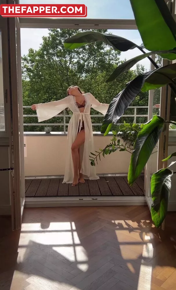 Ischtar Isik  Onlyfans Leaked Nude Image #0tFYvwdr0c
