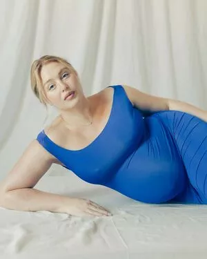 Iskra Lawrence #AUAxZt4bpH