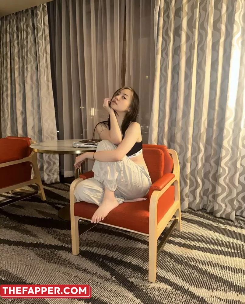 Issfanfan  Onlyfans Leaked Nude Image #22NJy0930q