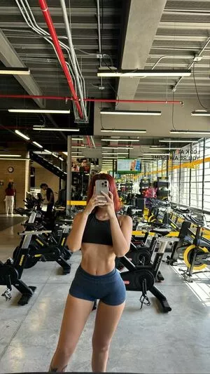 Ivanna Gineth #HvncZQ3PtU