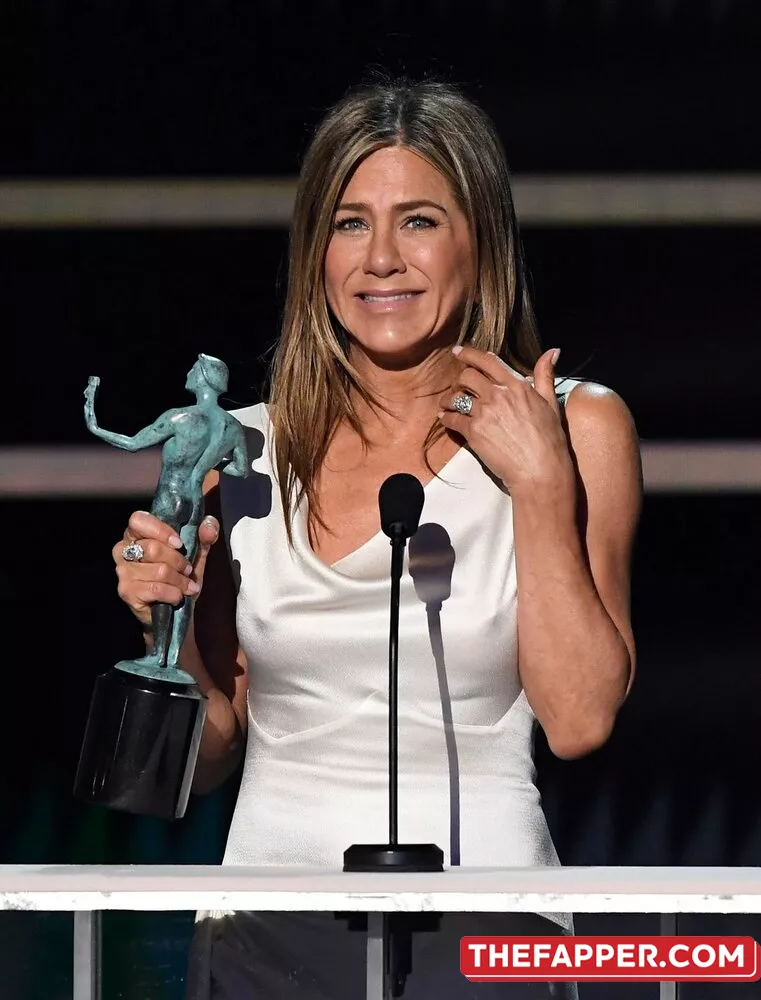 Jennifer Aniston  Onlyfans Leaked Nude Image #ztASPnK9ER