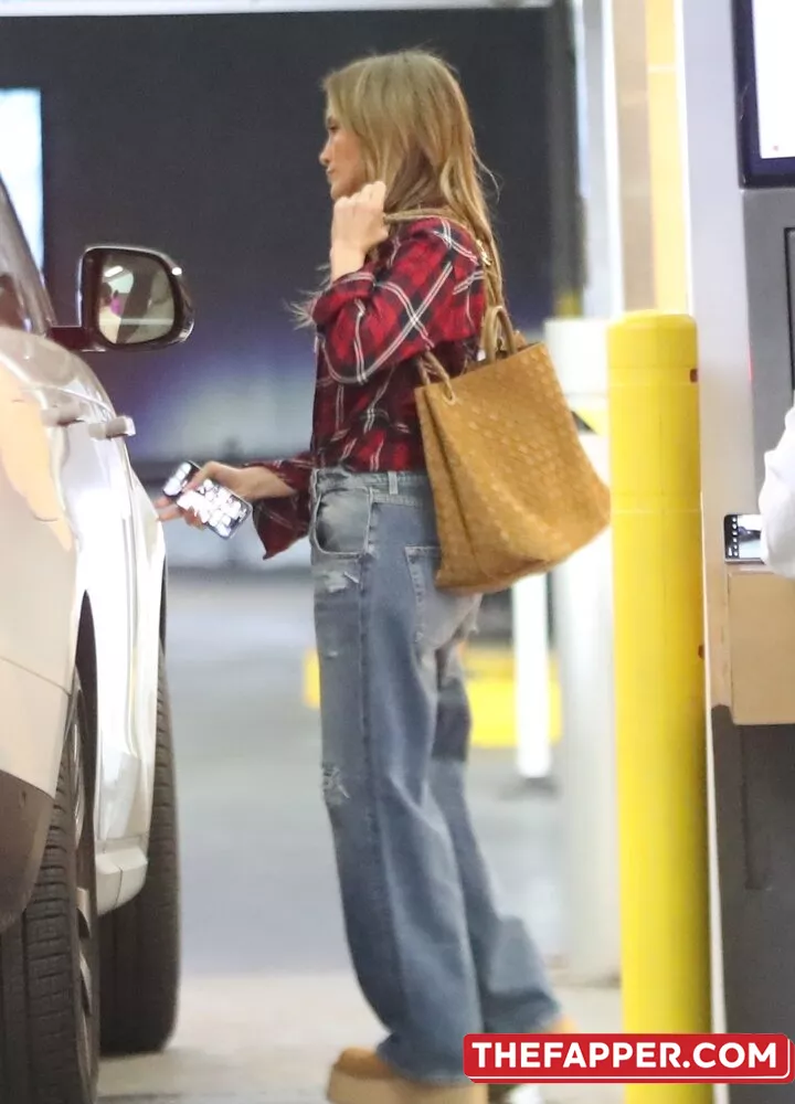 Jennifer Lopez  Onlyfans Leaked Nude Image #8hCYC5Cn9L