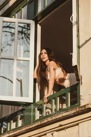 Jimena Sanchez #8jsWThxkua