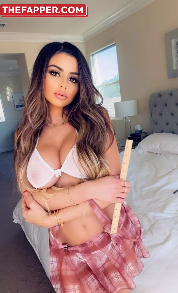 Juli.annee  Onlyfans Leaked Nude Image #OA1BzhqJt3