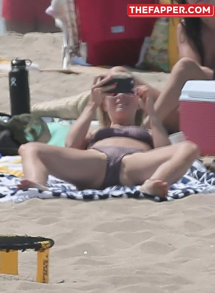 Julianne Hough  Onlyfans Leaked Nude Image #J4k0eoVfXn
