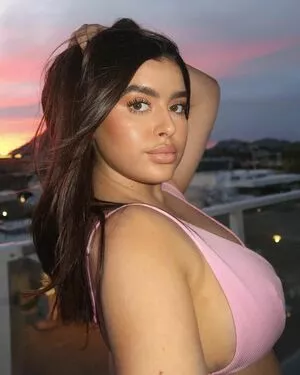 Kalani Hilliker #Mm1nA4oW2p