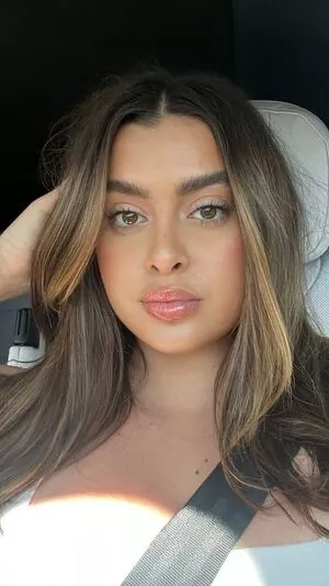 Kalani Hilliker #o2SPQ2TOZn
