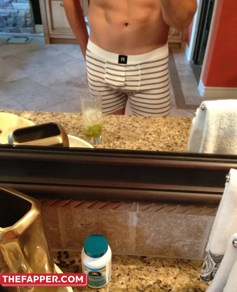 Kaley Cuoco  Onlyfans Leaked Nude Image #4LJOwgAgym