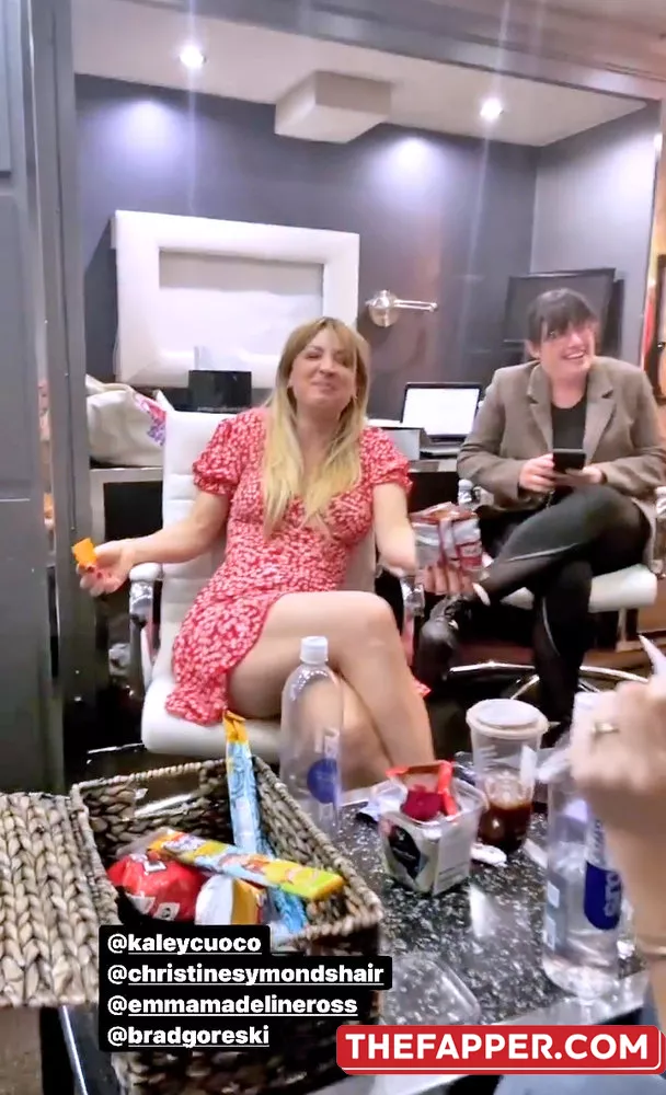 Kaley Cuoco  Onlyfans Leaked Nude Image #KB7tY91BXC