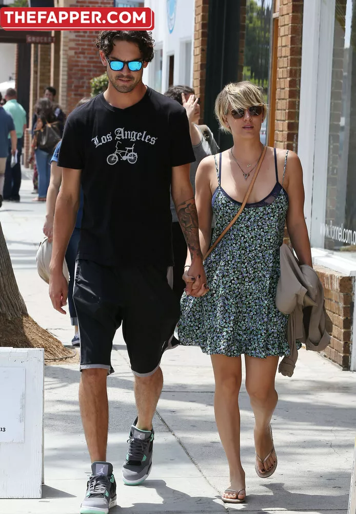 Kaley Cuoco  Onlyfans Leaked Nude Image #MQnvGoi5iT