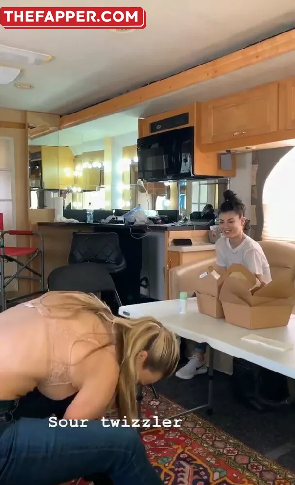 Kaley Cuoco  Onlyfans Leaked Nude Image #YrFHFLzHPn