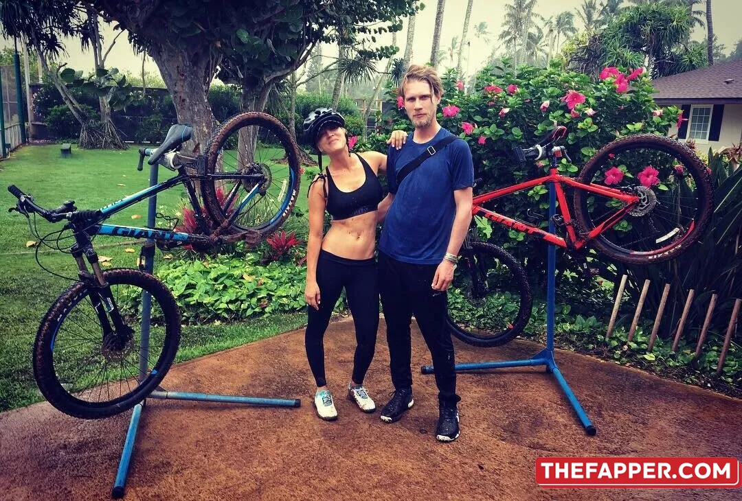 Kaley Cuoco  Onlyfans Leaked Nude Image #td4uZJbeFm