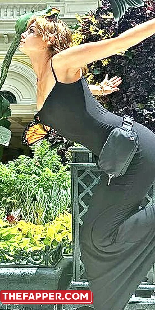 Kallmekris  Onlyfans Leaked Nude Image #QrUB2Qzzgx