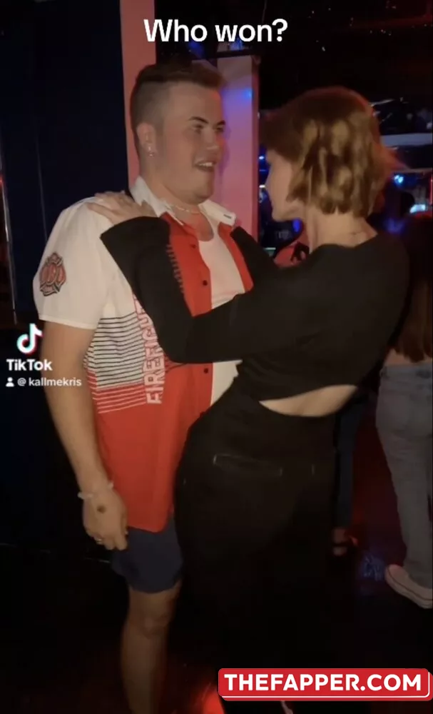 Kallmekris  Onlyfans Leaked Nude Image #YIwzqqAzwg