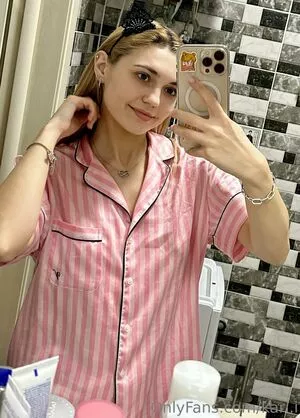 Kari.i Onlyfans Leaked Nude Image #CDMOA9tiUp