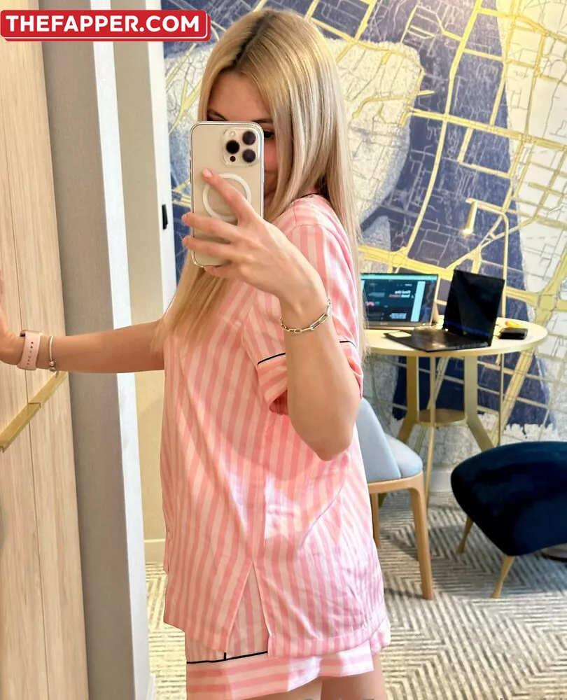 Kari.i  Onlyfans Leaked Nude Image #TZxwrSR70B