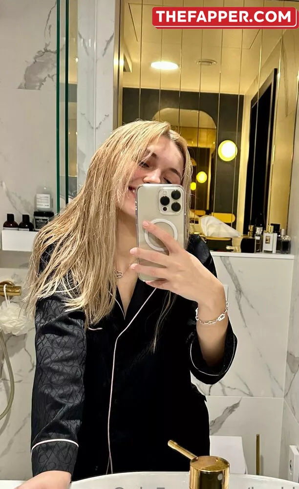 Kari.i  Onlyfans Leaked Nude Image #adAZQwHPBI