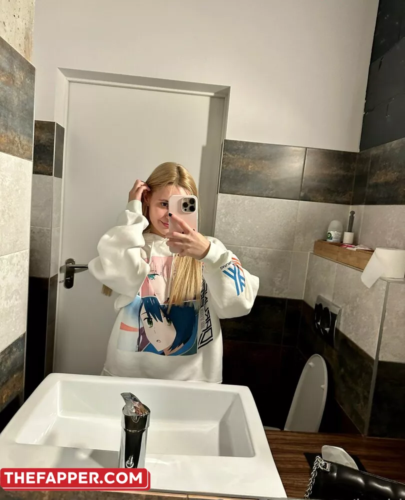 Kari.i  Onlyfans Leaked Nude Image #byGTHId3OY