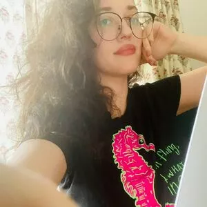 Kat Dennings #ZhuiLUB4Rw