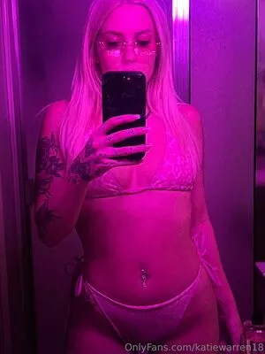 Katiewarren18 #01cvSyBXTo