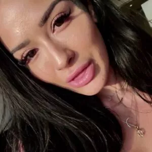 Katrina Jade #12Zq3j8WRH