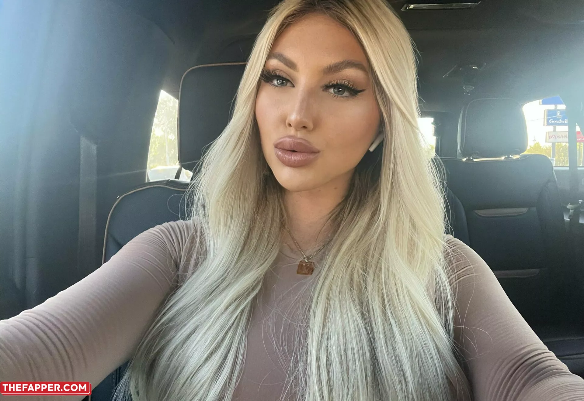 Kayleygunner  Onlyfans Leaked Nude Image #UVl4rjRDyi