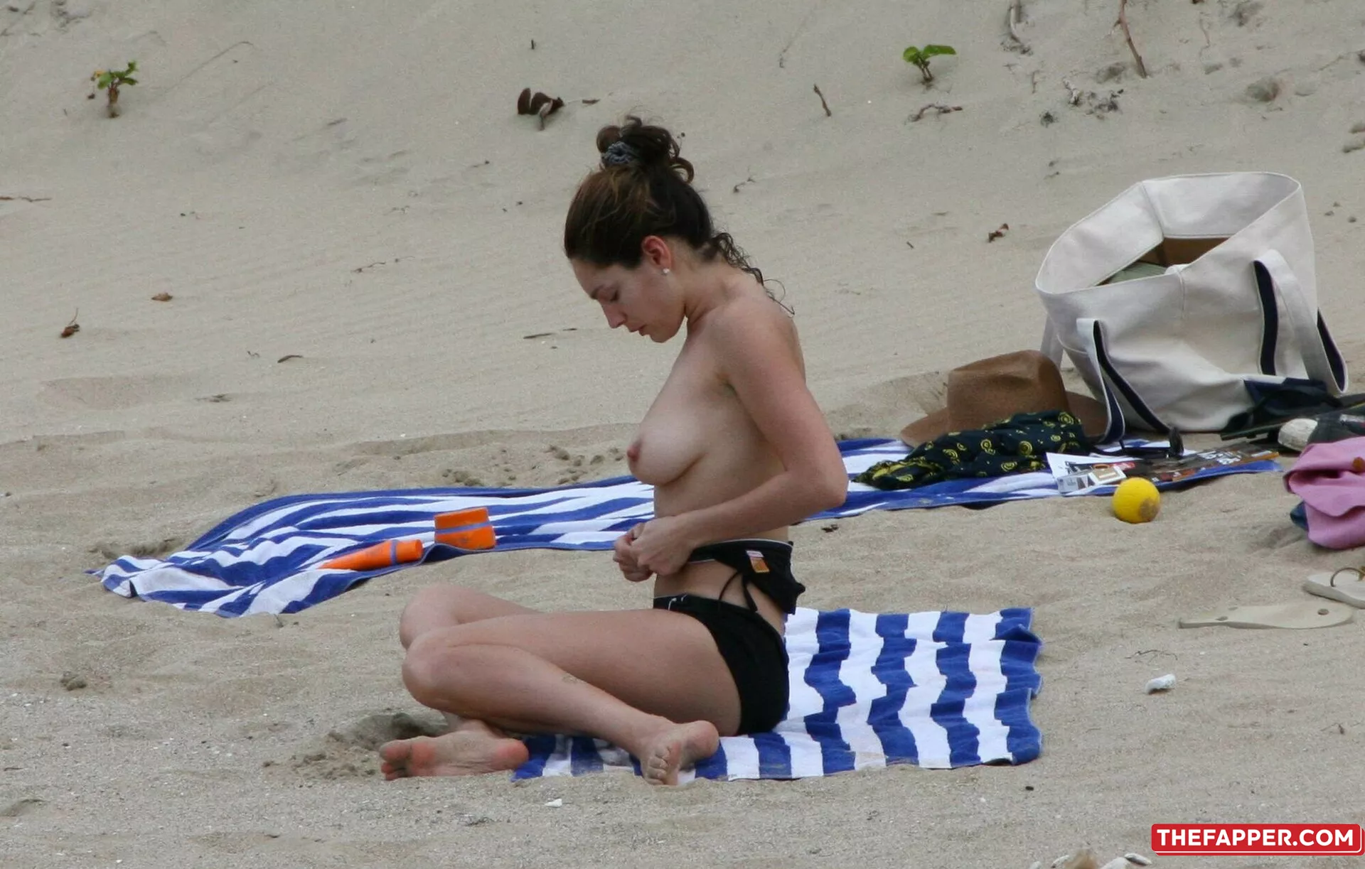 Kelly Brook  Onlyfans Leaked Nude Image #ReVfHRfufS