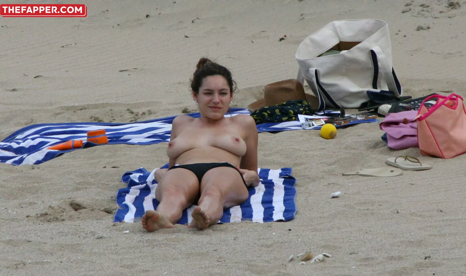 Kelly Brook  Onlyfans Leaked Nude Image #YCpYnsFhBx