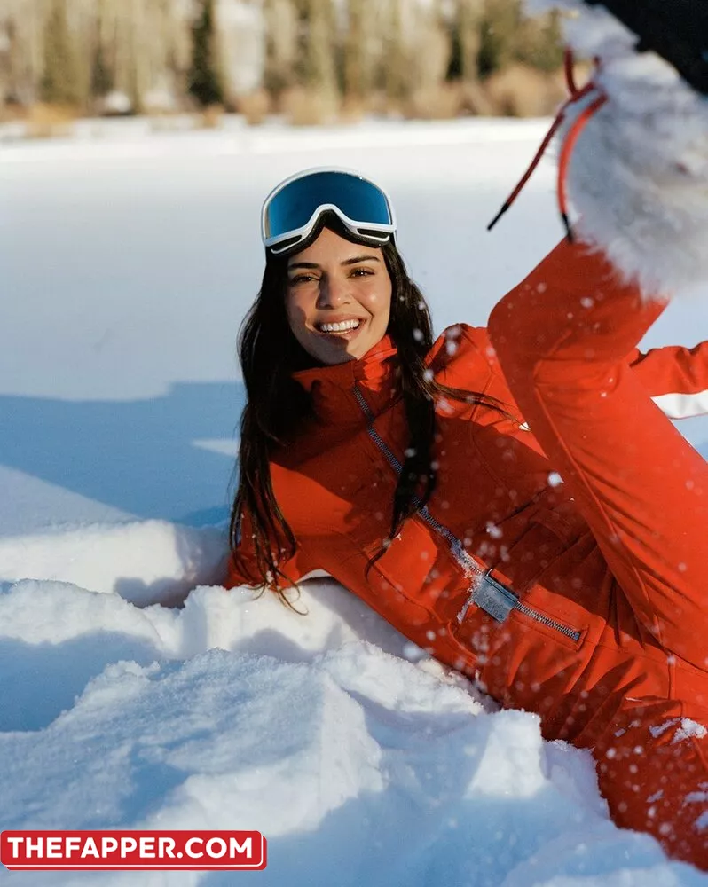 Kendall Jenner  Onlyfans Leaked Nude Image #3VCIc9HVwf