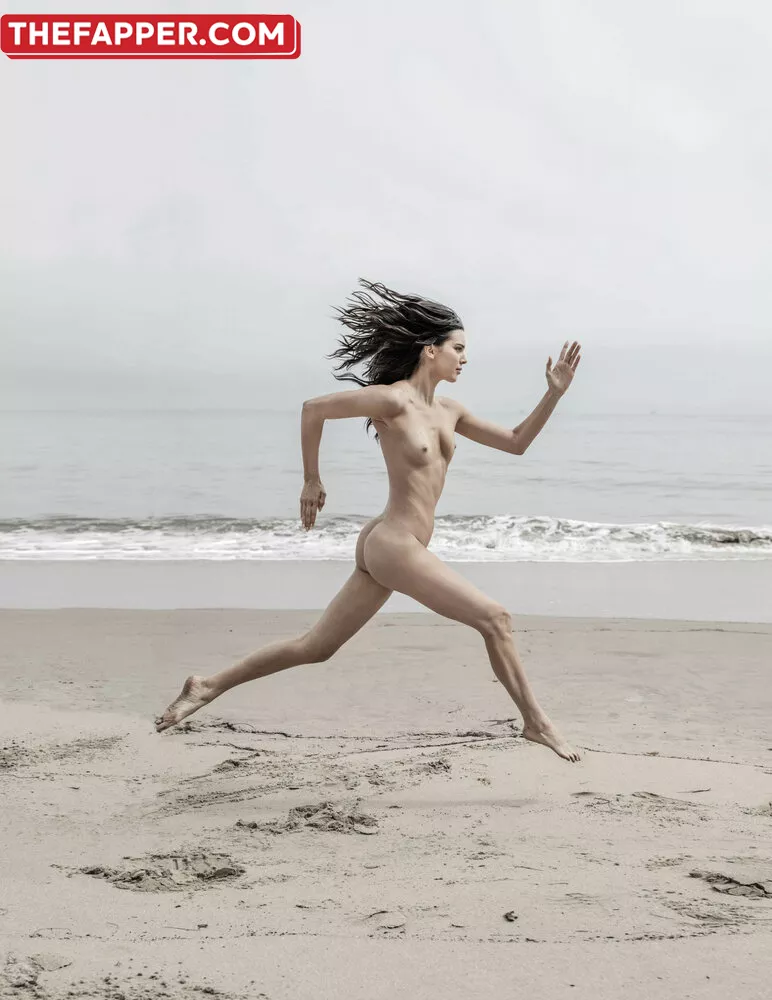 Kendall Jenner  Onlyfans Leaked Nude Image #8icMX12BHL