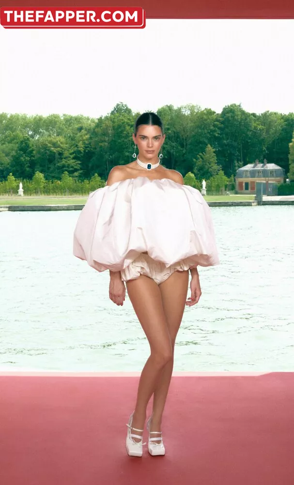 Kendall Jenner  Onlyfans Leaked Nude Image #AfJLVEAW17