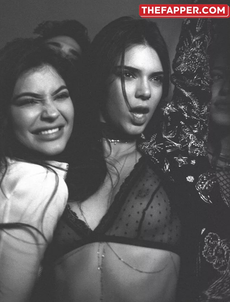 Kendall Jenner  Onlyfans Leaked Nude Image #D3JbFr7Xv1