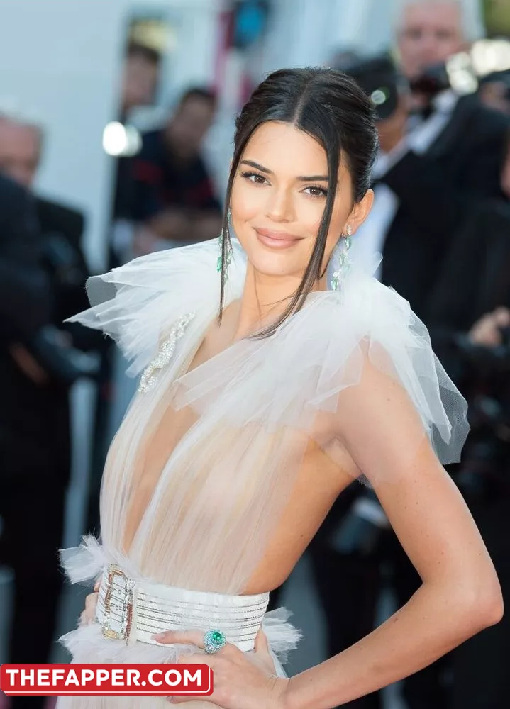 Kendall Jenner  Onlyfans Leaked Nude Image #pQLAEXPRDX