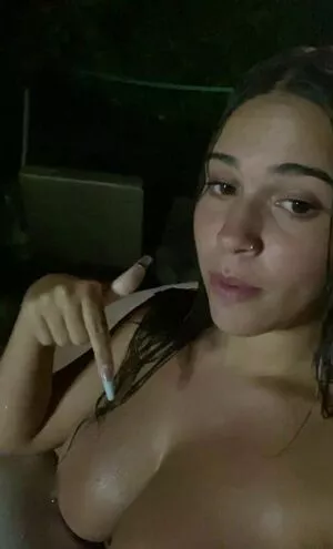 Kiara Rosario #o0W3DGicvz