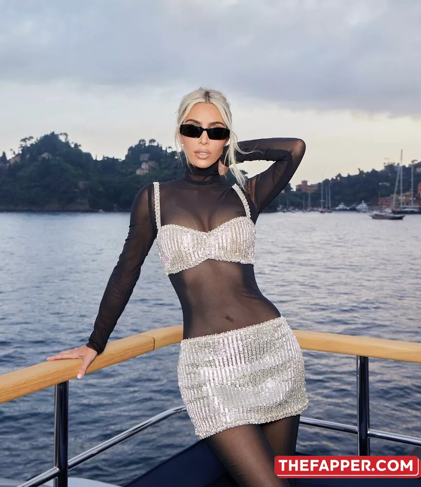 Kim Kardashian  Onlyfans Leaked Nude Image #1I8p78Inn4