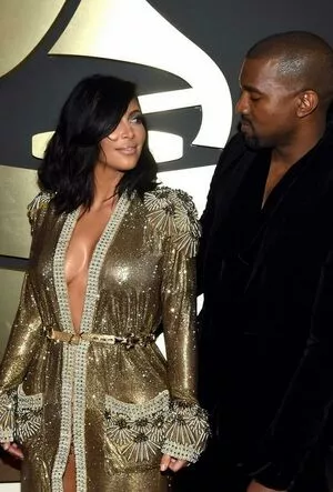 Kim Kardashian Onlyfans Leaked Nude Image #4CrCdKSdko