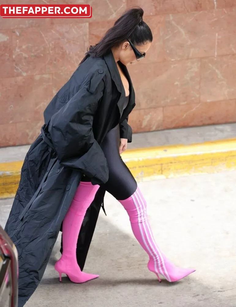 Kim Kardashian  Onlyfans Leaked Nude Image #9esjbWmcOV