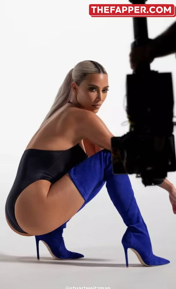 Kim Kardashian  Onlyfans Leaked Nude Image #XqeZ6sDgAA