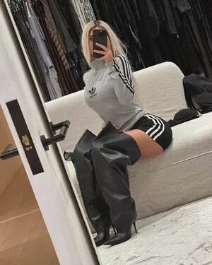 Kim Kardashian Onlyfans Leaked Nude Image #ZzKza7eRii