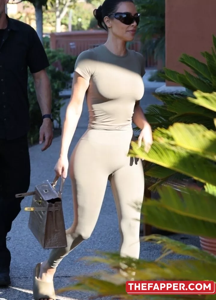 Kim Kardashian  Onlyfans Leaked Nude Image #o8NE62e0GP