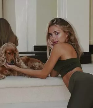 Kimberley Garner #pvk2UMdp64